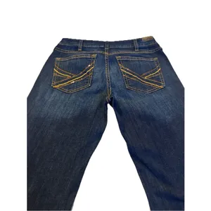 Ariat Denim Women's Demin Jeans Size 30S Mid Rise Flare Jeans thumbnail 2