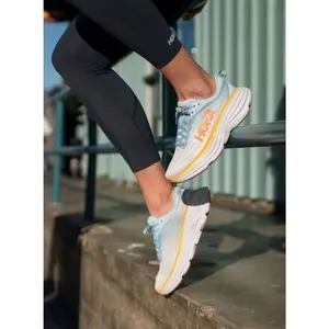 ✨HOKA Bondi 8 Sz 9 Sneakers✨ thumbnail 2