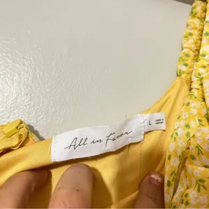 All In Favor Sasha Floral Ruched Mini Dress Yellow Puff Sleeve L NWT thumbnail 5