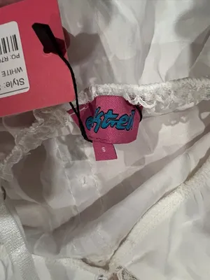 NWT Edikted‎ small white tank top thumbnail 11