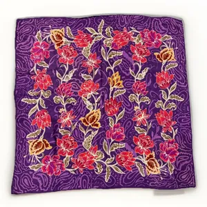 Oscar de la Renta Silk Scarf Purple Paisley Floral Made In Japan Vintage Luxury thumbnail 1