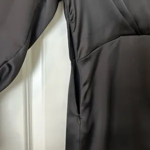 Satin Wrap-Style Black Mini Dress Zara thumbnail 4