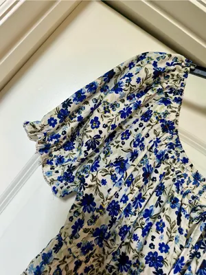Hint of Blush - Adorable Blue Floral Dress - NWOT! thumbnail 4