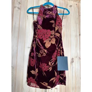 NWT Lulus Delizah Burgundy Floral Burnout Halter Mini Dress Bodycon Party Size S thumbnail 2