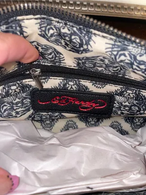 NWT!! Ed Hardy “Love Kills Slowly” Pink Tattoo-Print Crossbody Shoulder Bag thumbnail 9