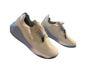 Clove White/Grey Womens Nursing Shoes Size 8 thumbnail 1
