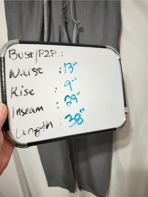 Women’s XXS fabletics gray scrub pants thumbnail 3