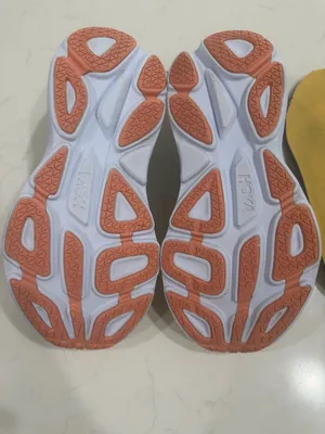 Hoka Women's Bondi 8 Running Shoes in Summer Song/Country Air thumbnail 8