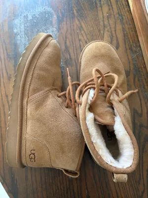 UGG Neumel Boots thumbnail 2