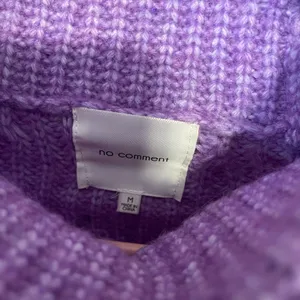 lovely purple turtleneck sweater Size M thumbnail 3