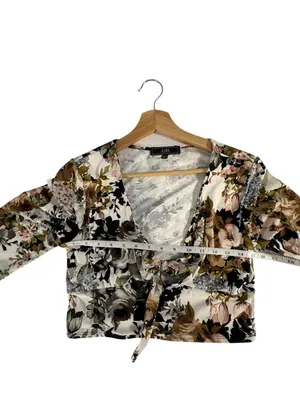 Vibe Sportswear Y2K Floral Tie Front Crop Top Womens L Whimsigoth Goth thumbnail 9