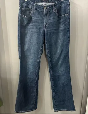 Seven7 Flare Jeans Medium Wash Denim Flare Jeans Size 8 thumbnail 1