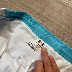 •UNDER ARMOUR• RUNNING SHORTS thumbnail 3