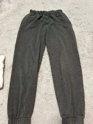 hollister sweatpants thumbnail 1