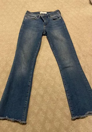 Jeans thumbnail 1