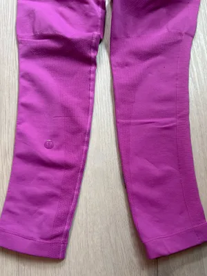 lululemon athletica Seamless High-Rise Leggings in Bright Magenta thumbnail 4