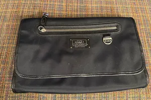 Tumi Black Hanging Toiletry Bag thumbnail 1