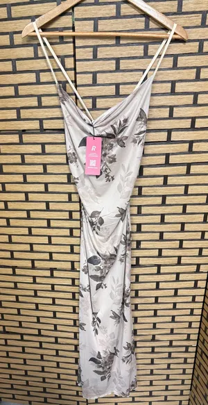 Rowme Tan Mesh Floral Midi Dress Size Small thumbnail 1