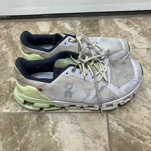 ON CLOUDFLYER 4 Womens Size 9 Running Shoes White/Pink-Yellow thumbnail 2