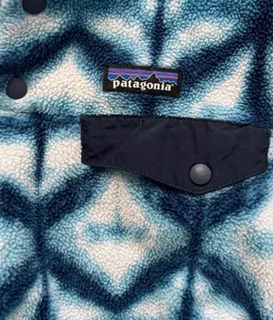 Patagonia Blue Thread Dye Synchilla Pull Over Medium thumbnail 2