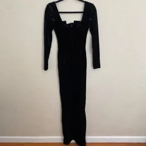 House of CB the Charlotte Plunge Maxi black Dress Size XS‎ NWOT thumbnail 11