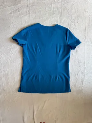 Figs Capri Blue Casma Scrub Top - size XS thumbnail 2