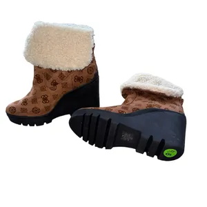 NEW GUESS Women's Tabloid Fashion Boot SZ-9.5 Brown White Faux Fur Lined thumbnail 10