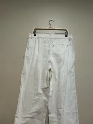 Old Navy Extra High Rise Super Wide Leg pants thumbnail 4