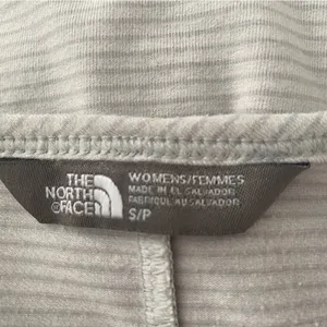 The North Face Striped Blouson Dress Womens‎ Size S/P Waist Tie Short Sleeve thumbnail 8