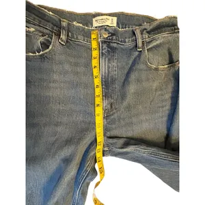 Abercrombie and Fitch The 70s Vintage Flare Ultra High Rise - 32 14L thumbnail 5