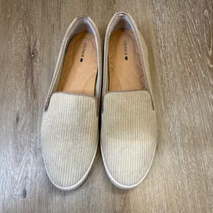 Birdies Swift Beige Corduroy Slip On Sneakers Shoes Womens 8.5 Tan Flats thumbnail 2