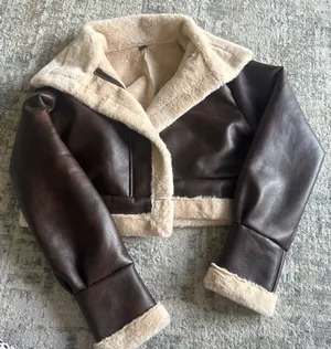 Super cute SHEIN fluffy jacket thumbnail 3