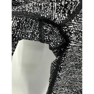 Lululemon Pace Perfect Air Time White Black 7/8 Tight‎ Leggings Women's Size 6 thumbnail 5