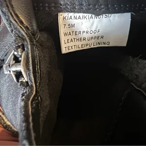 NWOB Women's Kiana Waterproof Fashion Boot SIZE 7.5 thumbnail 13