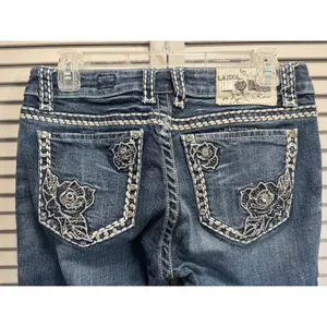L.A Idol Denim Jeans Size 9 Skinny Gems Stitching Roses Low Rise Zip thumbnail 4