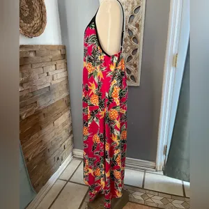 Shoreline Tropical Print Maxi Dress - Black and Pink thumbnail 2