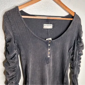NWT We The Free - Free People Hope Henley Top extra small thumbnail 2
