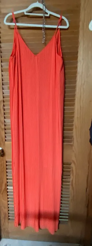 BCBGeneration Hot Coral Sleeveless V-Neck Dress NWT Women's Size L thumbnail 3