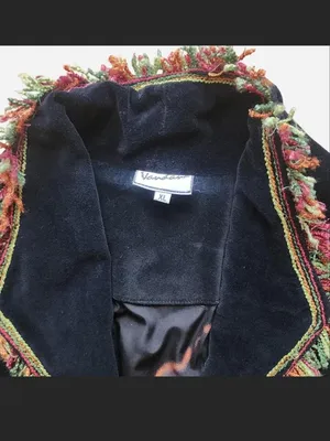 Vandana Black Velvet Embroidered Blazer with Floral Design - Size XL EUC thumbnail 4