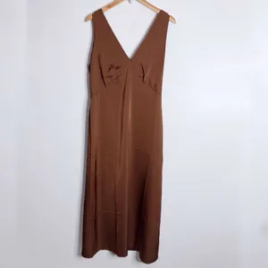 NWT Old Navy Cocoa Satin Summer Wedding Sleeveless Midi Slip Dress 12 Minimalist thumbnail 2