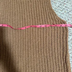 Abercrombie & Fitch Easy Shaker Sweater Tank Brown- Size Small thumbnail 6