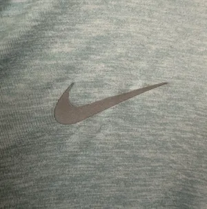 Nike Dri-Fit Quarter-Zip Pullover  thumbnail 4