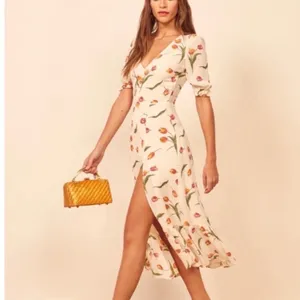 REFORMATION Nantes Dress in the Bianca Tulip Print Midi Size‎ 10 thumbnail 2