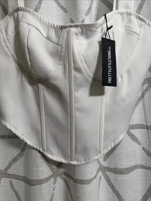 PrettyLittleThing Shape White Woven Corset Crop Top thumbnail 3
