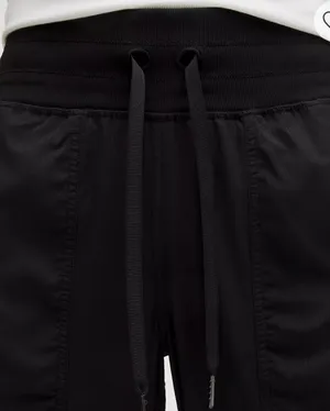Lululemon joggers thumbnail 3