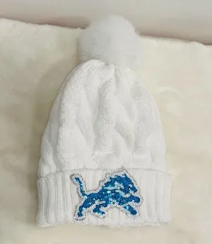 Detroit Lions beanie hat! Sequin bedazzled, lions logo, winter warm lined hat! thumbnail 1