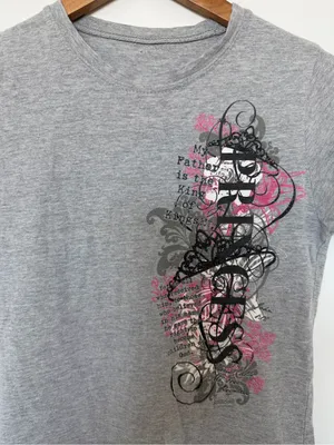 Women's Gray Graphic Tee with Pink & Black Design no size tags thumbnail 2
