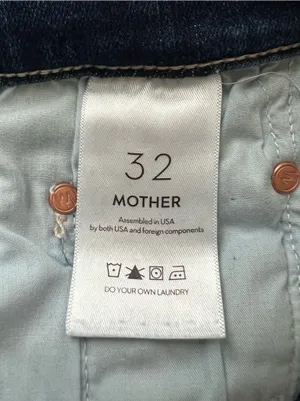 MOTHER Denim Women’s High Waisted Rail Ankle Fray Crop Jeans High Fidelity Wash thumbnail 6