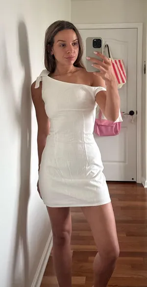 White Fox Boutique White Dress thumbnail 1
