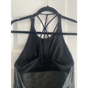 Lululemon Wild Tank Top Womens Size 6 Gray Strappy Open Back‎ Built In Bra Yoga thumbnail 3